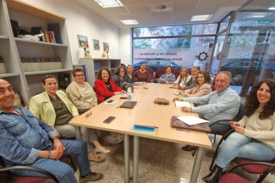 La alcaldesa anuncia la elaboración de un estudio de mejora de las laderas del Barrio del Carmen