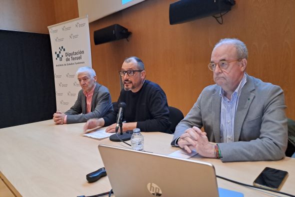 Julio López Laborda, catedrático de Economía Pública: La financiación singular de Cataluña “desgajará” un 20%  los recursos de las comunidades