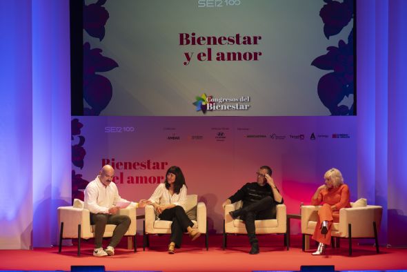 La actriz Anabel Alonso compara el amor con las drogas por los efectos que tiene en el cuerpo