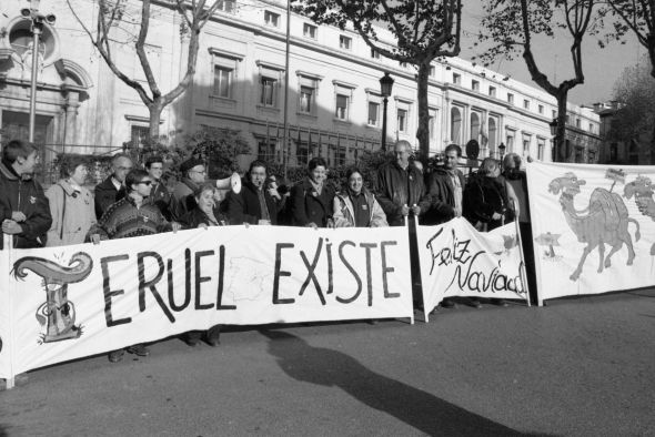 Hace un cuarto de siglo que Teruel enmudeció para hacerse oír  y tomar las riendas de su futuro