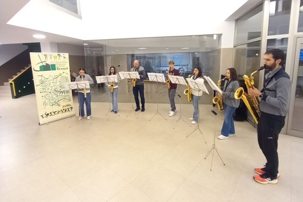 El ensemble de saxofones del Conservatorio de Música de Teruel contra la violencia de género