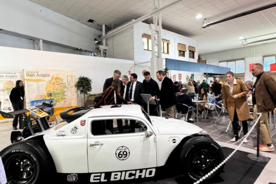 AutoClassic abre en Alcañiz con 90 expositores y más de 10.000 metros cuadrados de exposición