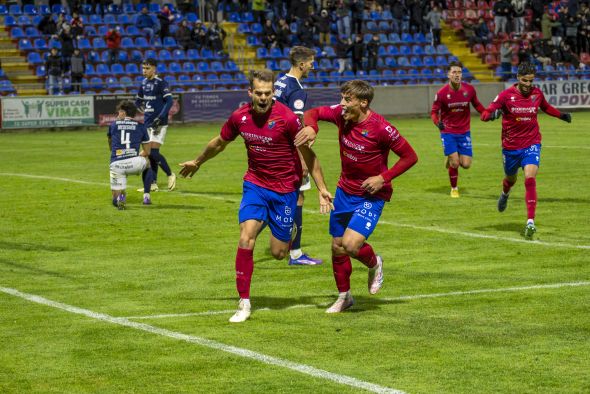 Triunfo con suficiencia del CD Teruel en su partido ante el Utebo en Pinilla (1-0)