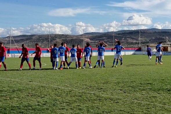 Doble cita prenavideña con la zona alta de Preferente para Alcañiz y Atlético Teruel