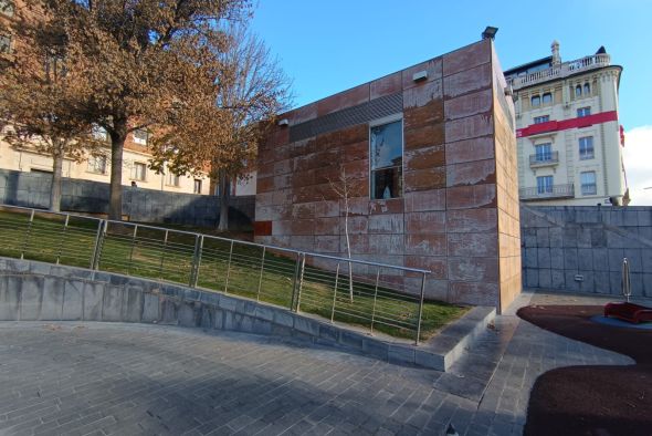 A licitación la adecuación de los cubos de madera de la Glorieta