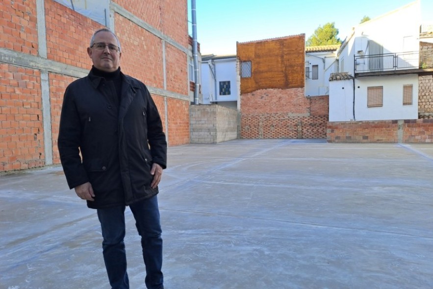 Híjar habilita 15 nuevas plazas de aparcamiento en el centro