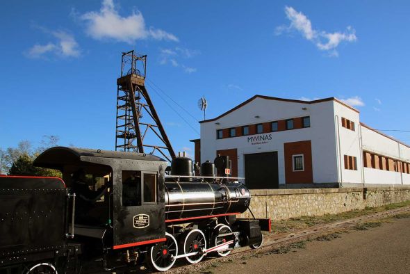 El Pozo de San Juan  de Andorra cumple  20 años de homenaje  al oficio minero-eléctrico