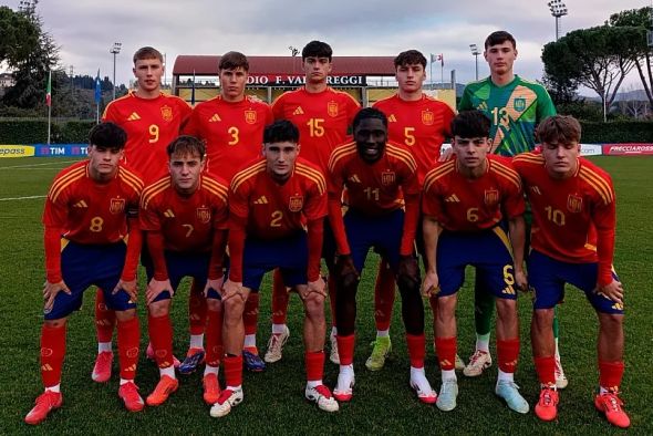 Juan Hernández añade desborde y llegada a su repertorio con la selección española sub-18