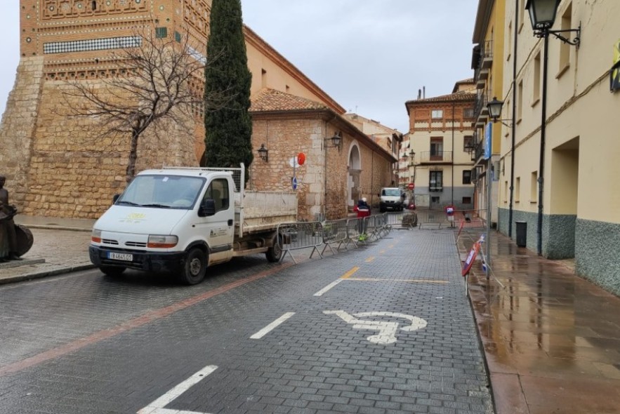 Cortada al tráfico la calle San Martín de Teruel hasta el viernes