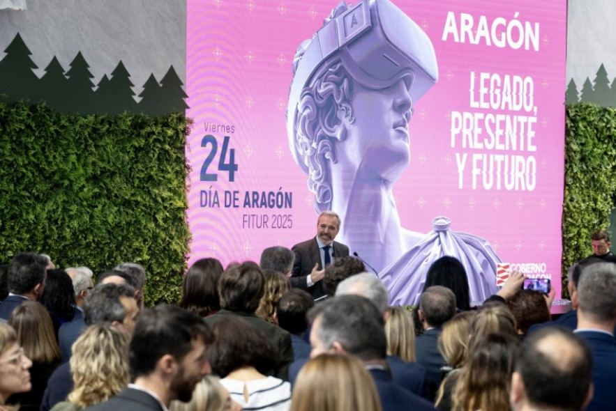 Jorge Azcón: La mejor forma de entender las bondades de Aragón es ir de propio y verlas con tus propios ojos