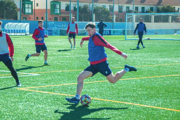 Unai Mendia: “Es un equipo tan bueno que tienes que hacer muchas cosas bien para ganar”