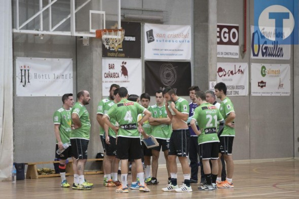 El Balonmano  Mora, pendiente de terceros para seguir en Primera