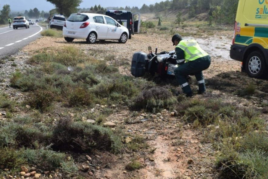 Un motorista resulta herido grave en un accidente en el término municipal de Loscos