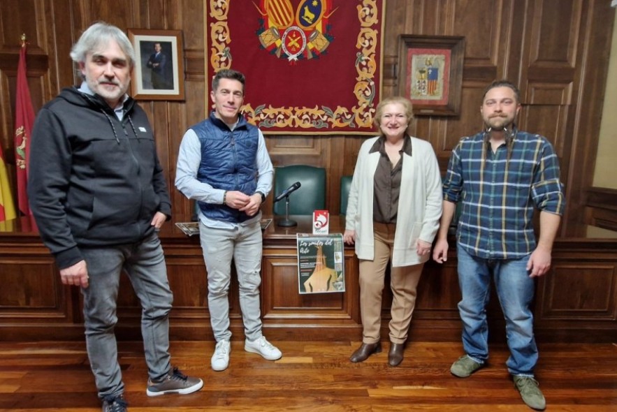 Una exposición y una charla-concierto dará a conocer los instrumentos medievales inspirados en la iconografía de la Techumbre de la Catedral