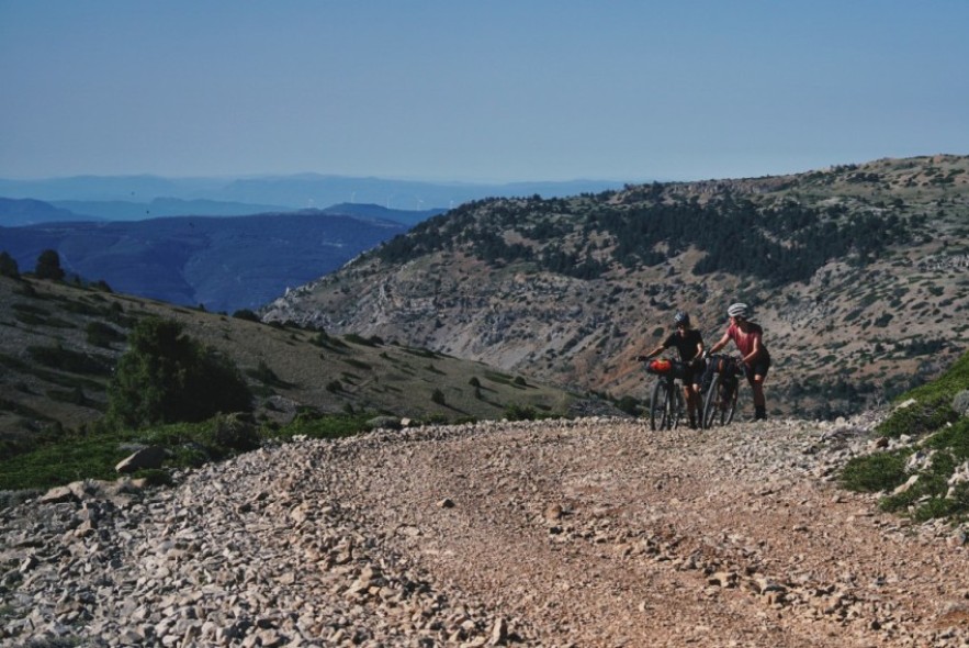 Montañas Vacías supone hasta el 50 por ciento de la caja para los negocios de la ruta durante medio año