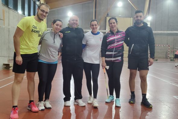 Bádminton Teruel abre relaciones con un club francés para torneos