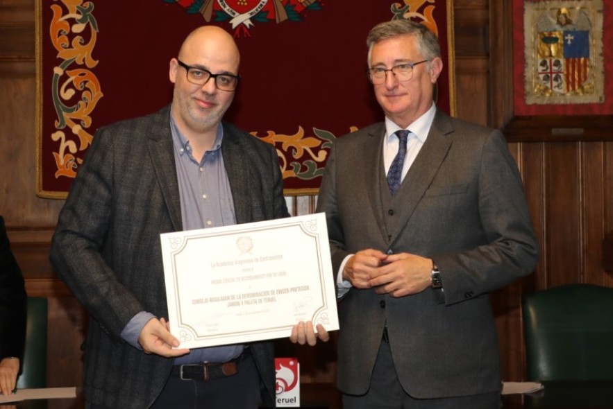 La Academia de Gastronomía premia la labor del Batán y el recorrido del Jamón