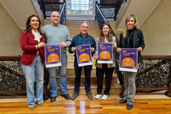 La reforma de Las Viñas se estrena con el Basket 3x3 por la Infancia