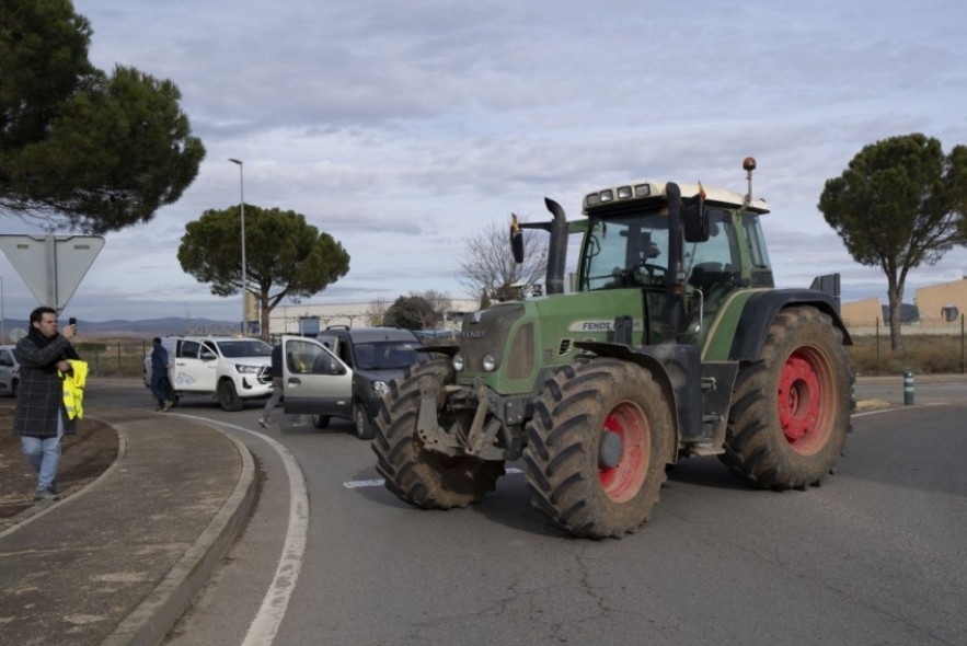 Tractoradas