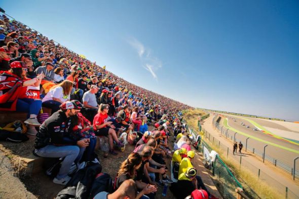 Motorland pone en marcha la reserva de las 1.361 parcelas de acampada para MotoGP