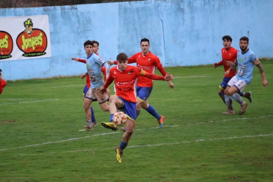 Los turolenses de Tercera, bien colocados para el esprint final