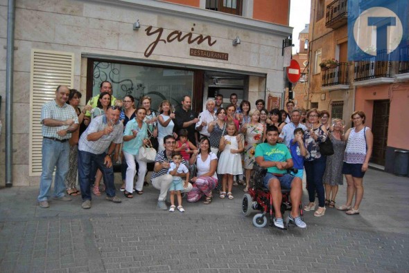 Champán francés para un brindis solidario por los diez años del Yaín