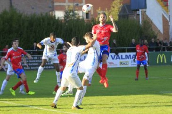 El CD Teruel pasa en tres años de tener un once tipo a un equipo más coral