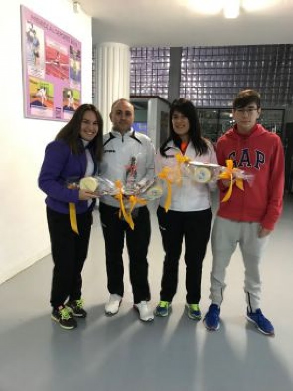 Dos oros y una plata para el Bádminton Teruel en Binéfar