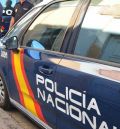 Un detenido por intentar atropellar a dos agentes al intentar huir de la Policía