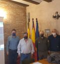 Gobierno de Aragón y Ayuntamiento de Aliaga coordinan que parte de los ingresos municipales por las eólicas vayan a conservación de los montes