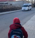 Los niños de Burbáguena estrenan ruta escolar para ir al colegio de Báguena