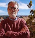Lluís Rajadell, periodista turolense y escritor: “La ficción la escribo más cómodamente en catalán, porque es la lengua en la que me contaban los cuentos y las narraciones orales