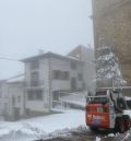 Las carreteras de Albarracín y Gúdar presentan en la mañana del jueves las mayores acumulaciones de nieve, pero las rutas están despejadas