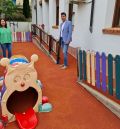 El Ayuntamiento de Teruel instala pavimento de caucho en la zona de recreo de la escuela infantil de San Blas