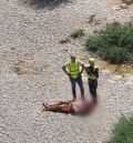 El helicóptero de la Guardia Civil rescata a una persona accidentada en La Portellada