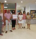 La Biblioteca del Campus de Teruel dona 540 euros a Cruz Roja para los refugiados