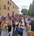 Masiva participación en la ofrenda a la Virgen de Pueyos en las Fiestas de Alcañiz