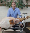 Pedro José Pérez, cortador de jamón: El corte a cuchillo es mejor siempre que se realice de forma adecuada y en loncha fina