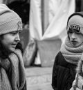 El terror de las niñas y mujeres víctimas de la invasión rusa en Ucrania, en una exposición