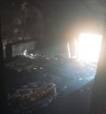 Los bomberos de la DPT sofocan un incendio en una vivienda habitada de Griegos sin que haya habido daños personales