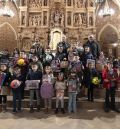 Los 27 ganadores del concurso del belén de San Pedro, en Teruel, recogen sus regalos