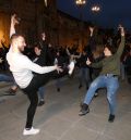 La Escalinata acoge un flashmob jotero en apoyo a los niños con cáncer