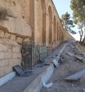 Las obras de estabilización del cerro Pui Pinos de Alcañiz avanzan tras la instalación de 37 pilotes de compactación