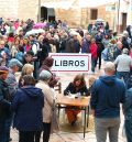 La escritora Elvira Lindo ya tiene su propia calle en el municipio de Libros