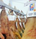 El Consejo Regulador marca el Jamón de Teruel número 9 millones 36 años después de que se sellara el primer pernil