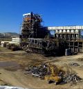 El desmantelamiento de la central térmica de Andorra supera  ya el 90 por ciento