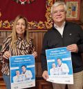 Alberto Jiménez Schuhmacher y Patricia Sancho explican el viernes en Teruel los proyectos que desarrollan y los últimos avances contra el cáncer