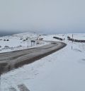 Prohibida la circulación de camiones y articulados por nieve en cinco carreteras de la provincia