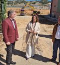 La empresa adjudicataria inicia las obras de construcción de la piscina climatizada de Los Planos, en Teruel