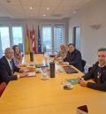 Teruel Existe trasladó a la embajada danesa la situación de la provincia de Teruel ante los proyectos de macro renovables